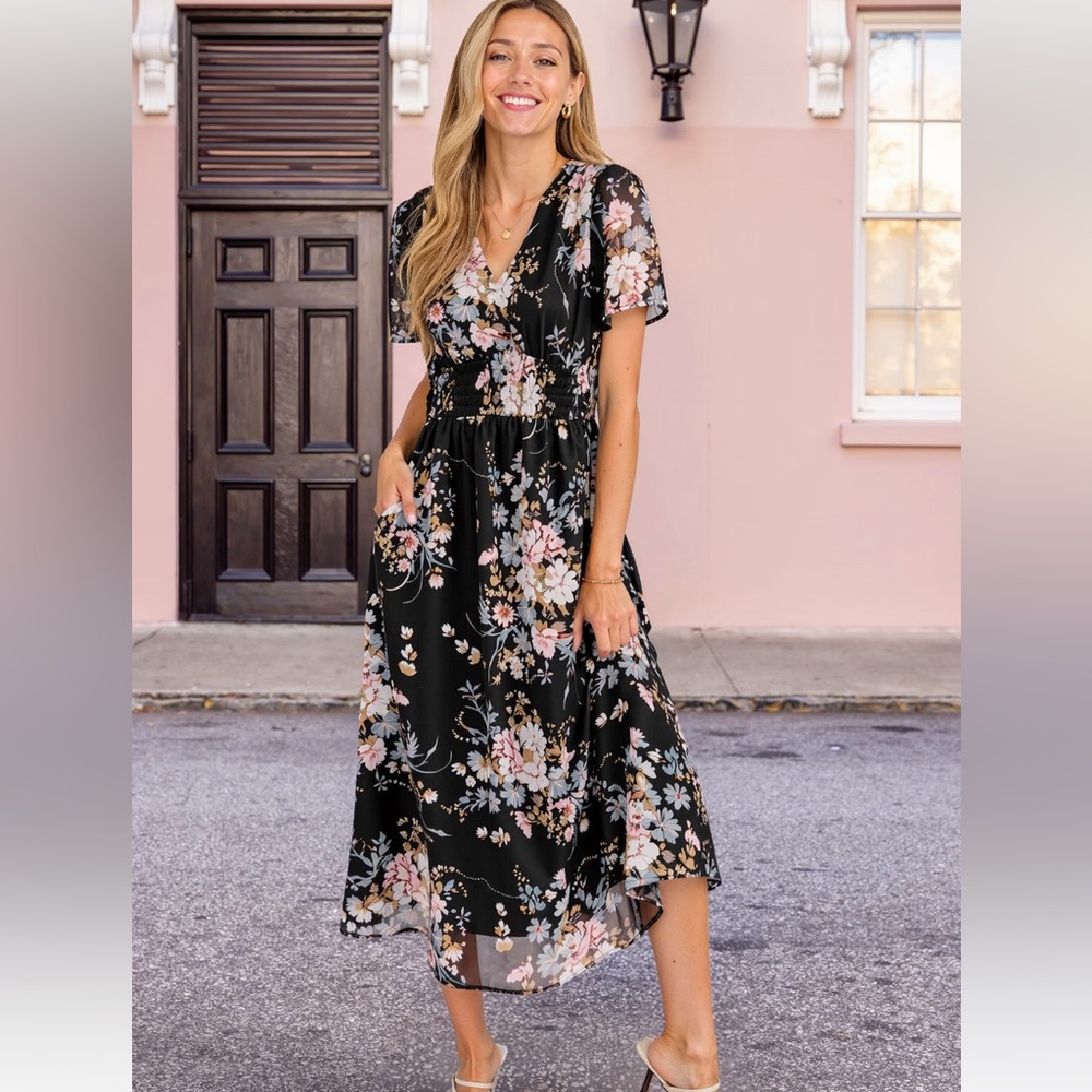 NWT! Floral Midi Dress